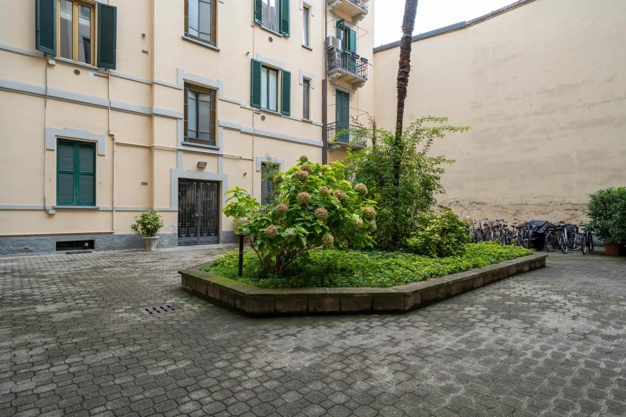 Easylife - Classic And Comfy Porta Romana Flat Milan Bagian luar foto